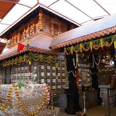 Hotel Kateel International Karkal 外观 照片