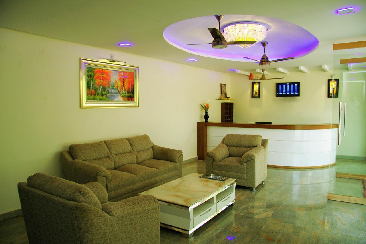 Hotel Kateel International Karkal 外观 照片